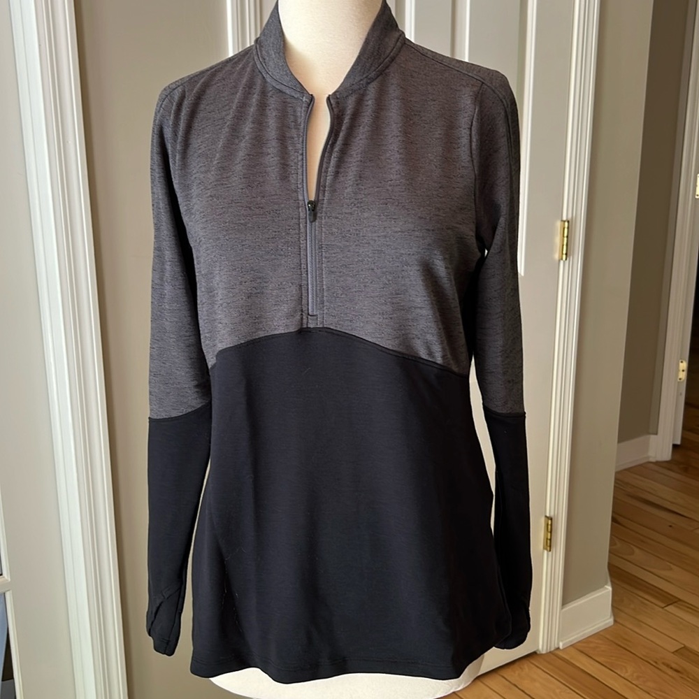 Under Armour pullover